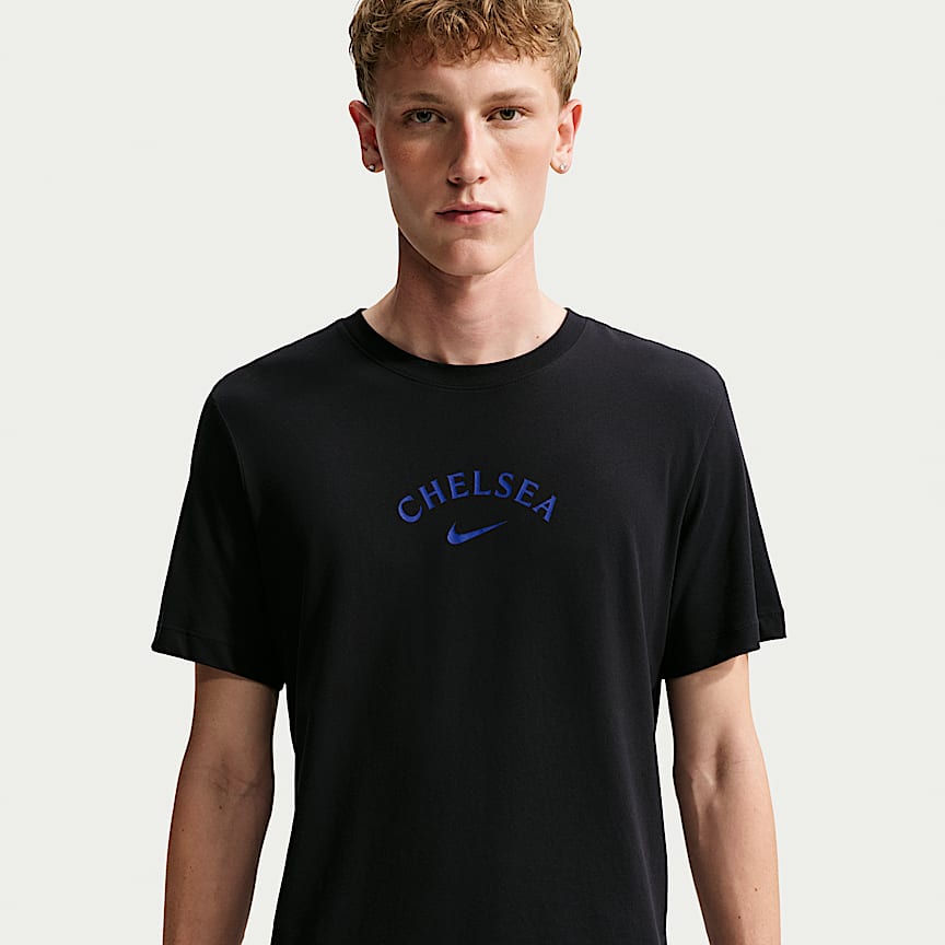 Chelsea FC Nike サッカーシャツ ネイビー Chelsea FC Men's Nike Soccer T-Shirt. Nike.com